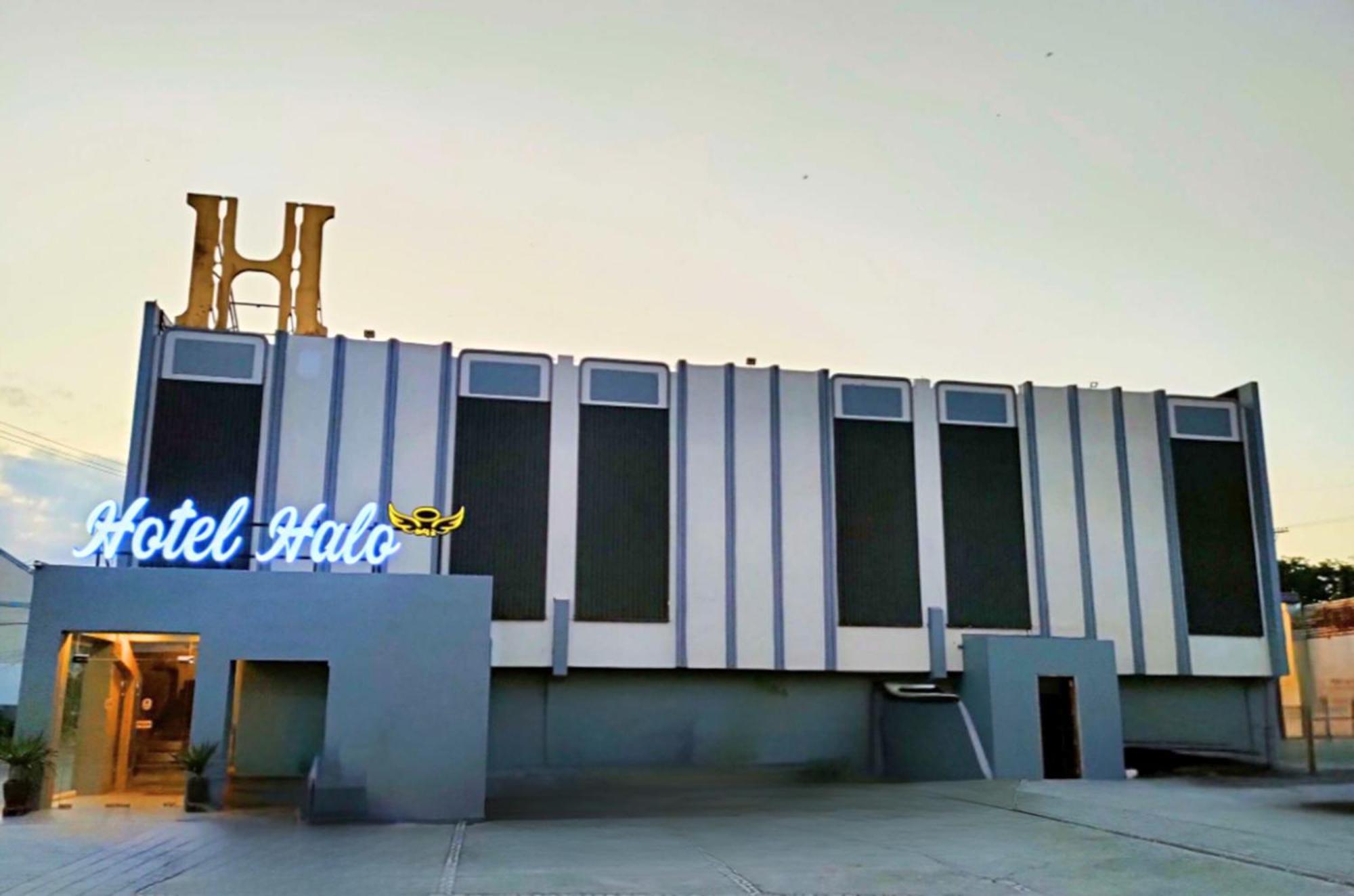 Hotel Halo Angeles City Exterior photo